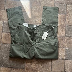 NWT A New Day Mid Rise Slim Pant